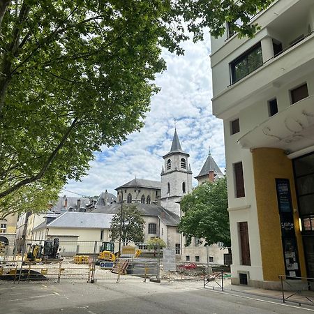 Ma Terrasse Sur Le Musee Apartment Chambery Luaran gambar