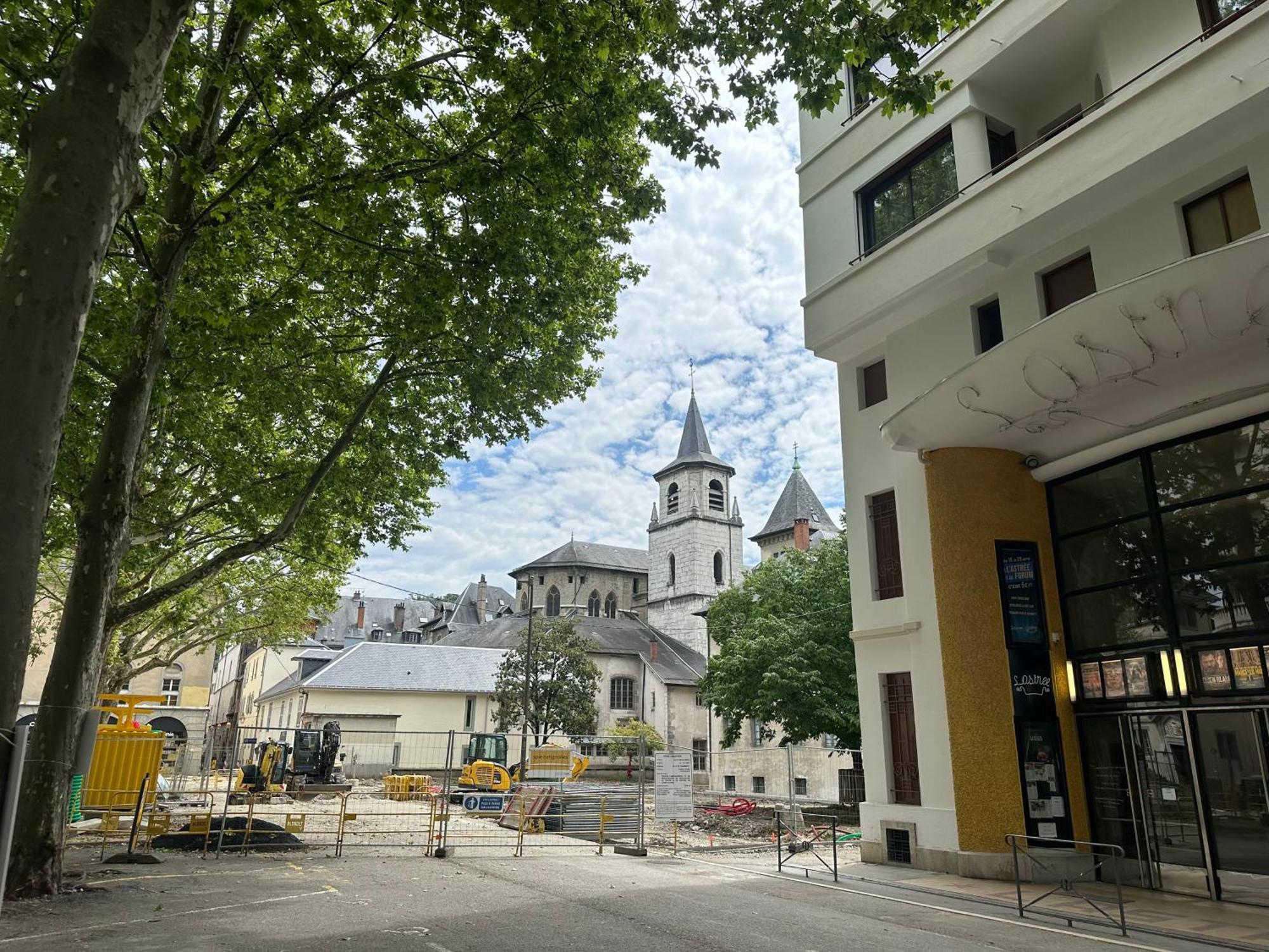 Ma Terrasse Sur Le Musee Apartment Chambery Luaran gambar